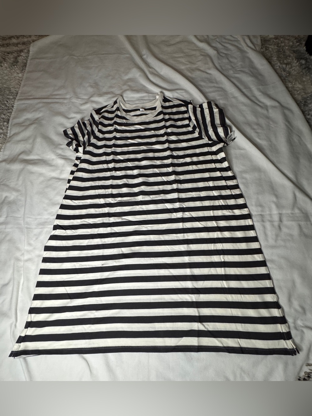 Black & White Striped Short-Sleeve Women’s Dress - Old Navy